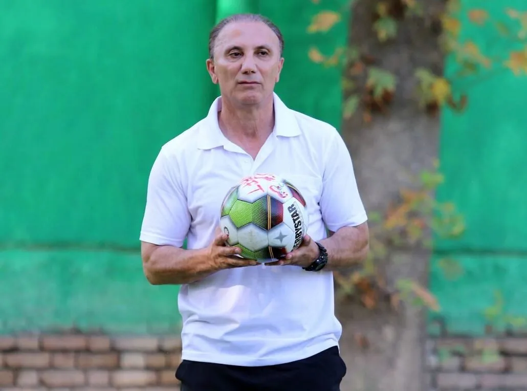 حمید درخشان: پرسپولیس برای قهرمانی باید بازی‌های بزرگ را ببرد