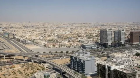 وزارت خارجه انگلیس: سفر به عربستان تنها در شرایط ضروری مجاز است