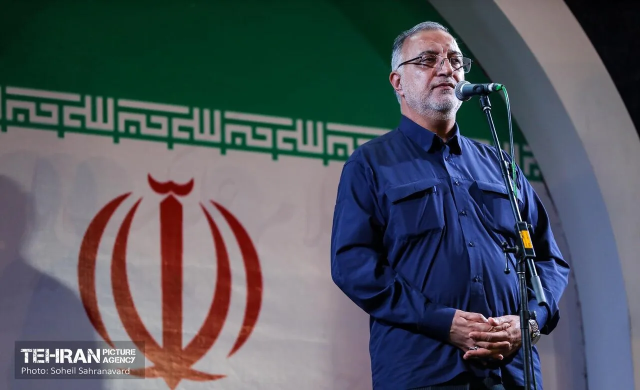 زاکانی: ظرفیت دانش‌آموزان باید در مدرسه، مسجد و اجتماع به کار گرفته شود