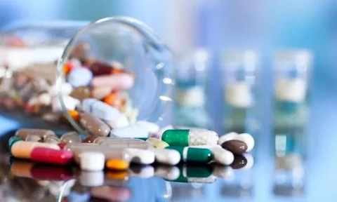 دکتر نازیلا یوسفی: گزارش عوارض داروها برای حفظ سلامت جامعه ضروری است