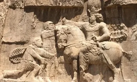 قالیباف: ستجثون على رکبکم در برابر خواسته‌های آمریکا