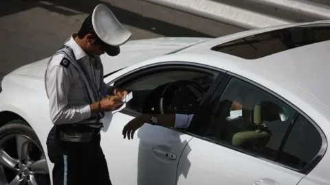 سرهنگ علی اصغر شریفی: جرائم استفاده از چراغ‌های نامتعارف خودروها اعلام شد