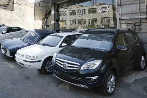 رشد قیمت خودروهای مونتاژی؛ پژو ۲۰۷ و سورن در صدر افزایش‌ها