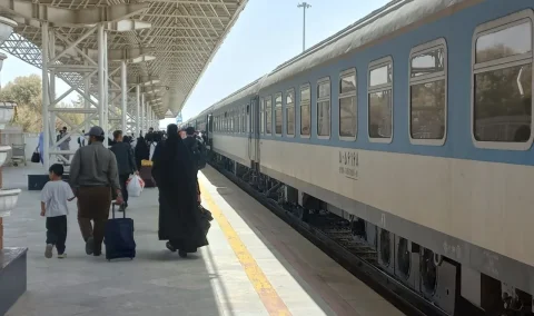 پیش‌فروش بلیت قطارهای مسافری آبان‌ماه به زودی آغاز می‌شود