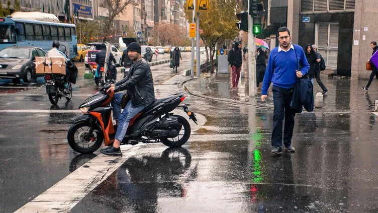 بارندگی و کاهش دما در استانهای شمال غرب و سواحل دریای خزر