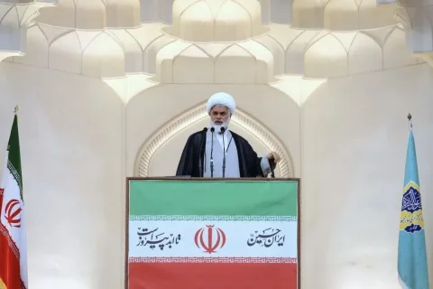 حجت‌الاسلام محمد مهاجر: تنگه هرمز نماد ظرفیت‌های راهبردی ایران است