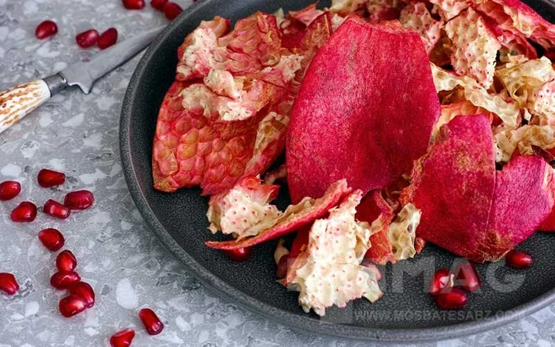 دکتر جعفر عزتی‌نژاد و دکتر مریم محمودزاده: پوست انار منبعی شگفت‌انگیز برای سلامت