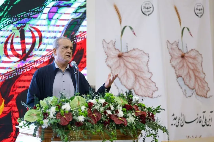 مسعود پزشکیان: برای مقابله با دشمنان، در موضع ضعف نباید باشیم