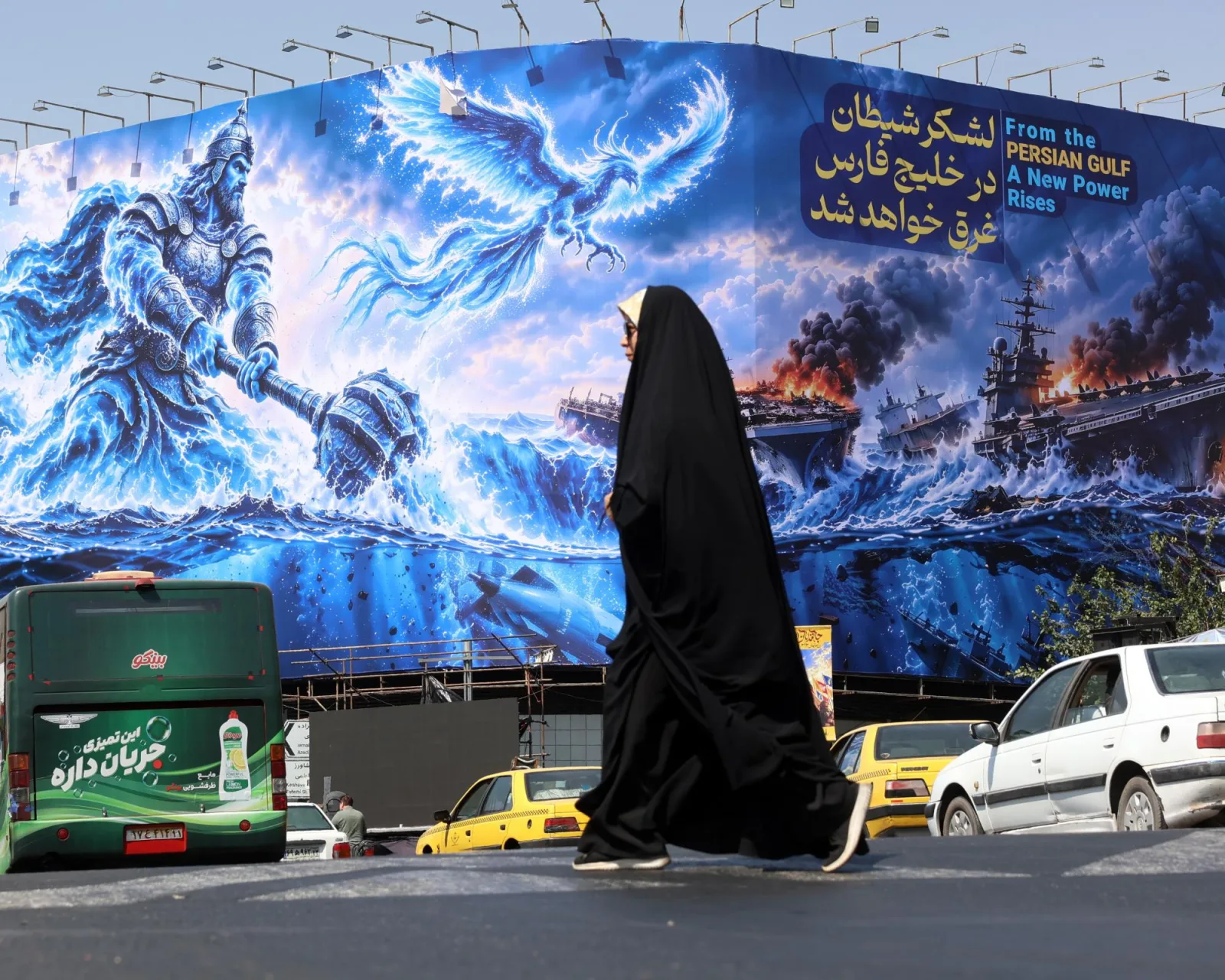 صادرات نفت خام از تنگه هرمز به سطوح پیش از جنگ بازمی‌گردد
