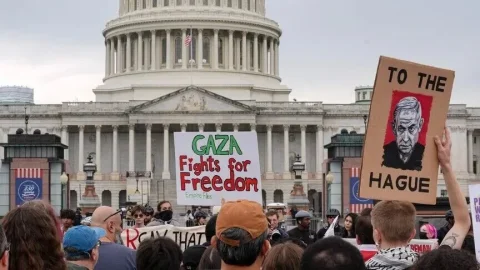 تظاهرات حامیان فلسطین مقابل کنگره آمریکا برای قطع حمایت نظامی از رژیم صهیونیستی