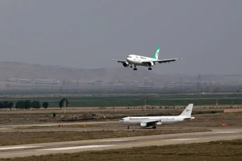 عراق در تقاطع تهران و واشنگتن؛ پیام توقف پروازها
