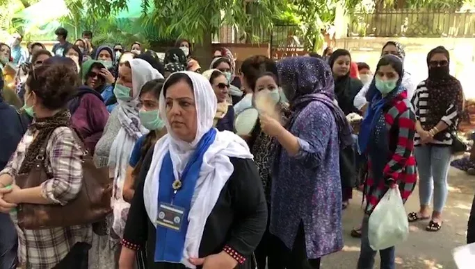 زنان افغان خواستار ثبت پرونده‌های پناهندگی از داخل کشور هستند