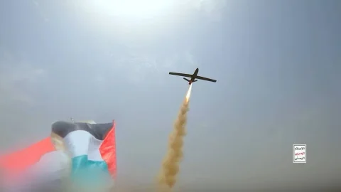 حمله موشکی و پهپادی یمن به عربستان در ینبع و ریاض