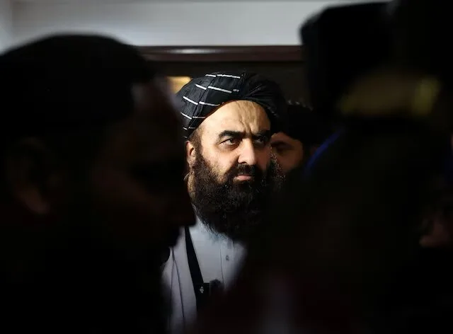 وزیر خارجه طالبان: مشکلات افغانستان و پاکستان از طریق دیپلماسی قابل حل است