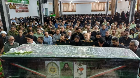 تشییع پیکر شهیده نصرت افتخاری با حضور مقامات ارشد فراجا
