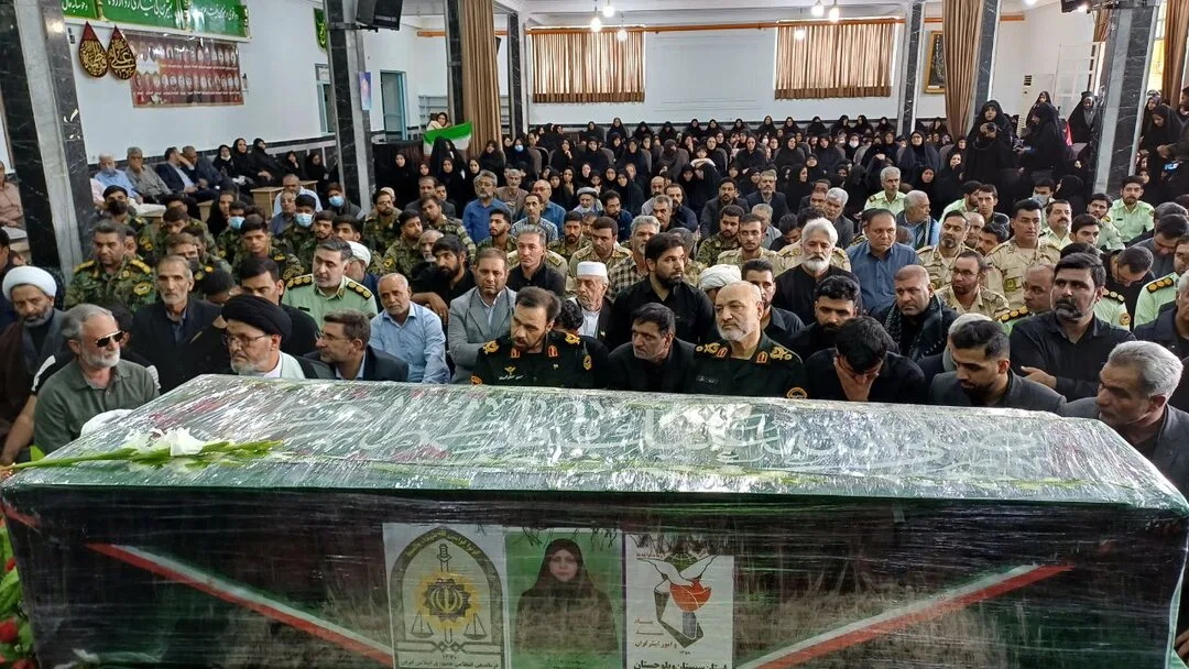 تشییع پیکر شهیده نصرت افتخاری با حضور مقامات ارشد فراجا