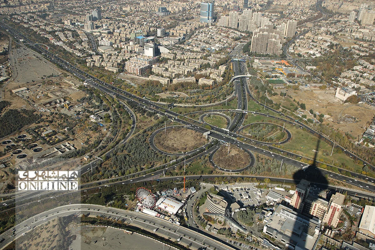 جشن زنگ آب در جماران و غرس ۳۵ هزار اصله درخت در تهران