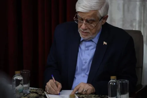 محمد رضا عارف: فتح قله المپیاد نجوم نشان‌دهنده ظرفیت علمی فرزندان ایران است