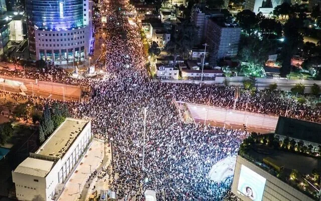 نتانیاهو و معترضان تل‌آویو؛ تقابل سرنوشت‌ها در روزهای آشوب