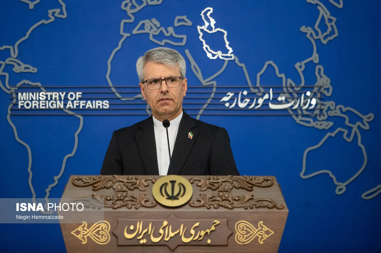 نشست خبری هفتگی اسماعیل بقایی در وزارت امور خارجه ایران برگزار شد