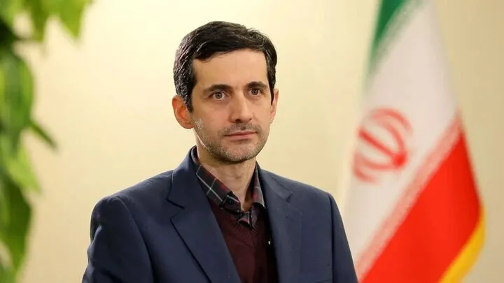 مهدی کوچک‌زاده: بچه دبستانی از یوسف پزشکیان بیشتر می‌فهمد
